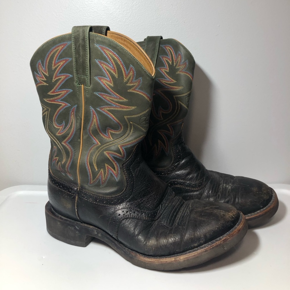 Ariat Cowboy Boots, Preowned, M SZ 10.5, Broken In, Red, Blue, Yellow